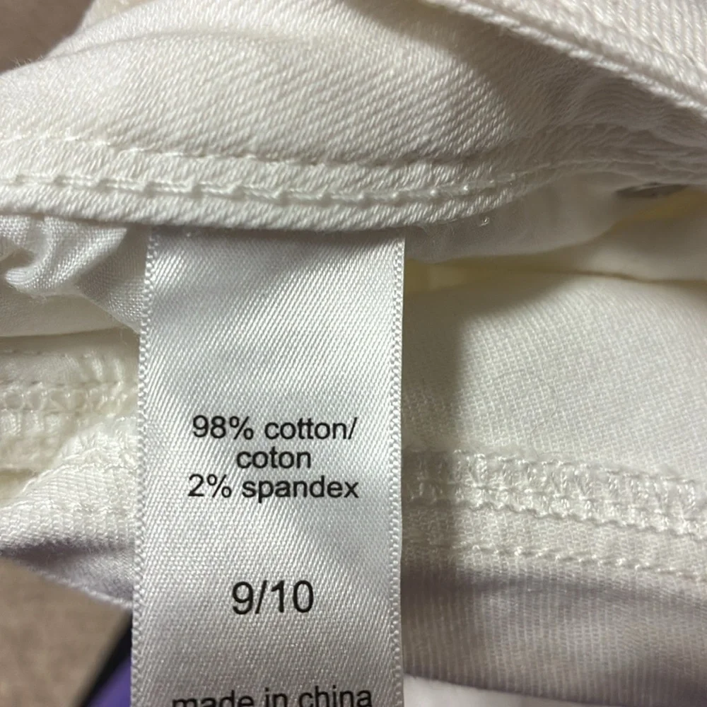 Maurice’s white denim shorts size 9/10 - Picture 6 of 6